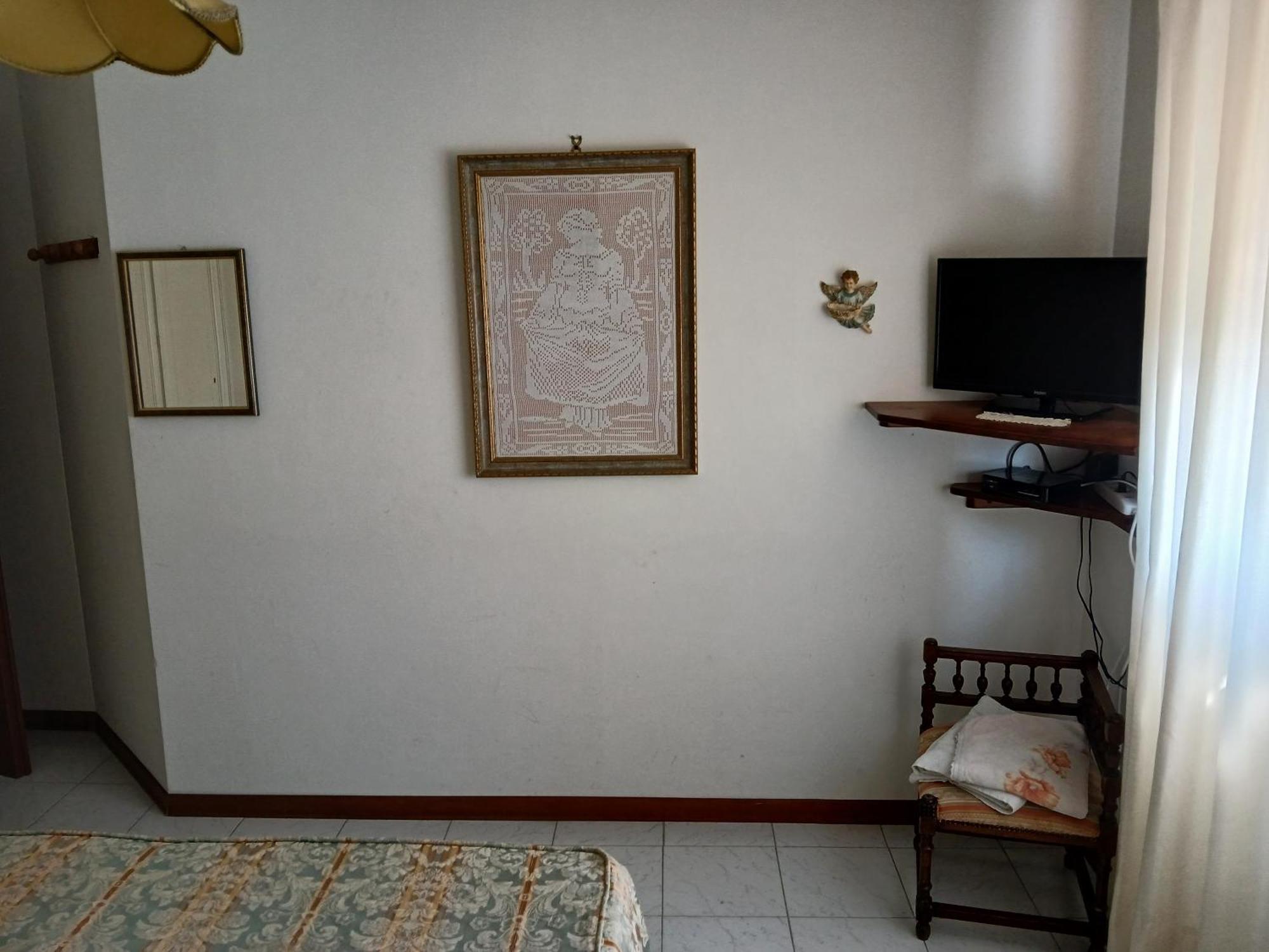 אולה Il Melograno B&B With Private Bathrooms מראה חיצוני תמונה